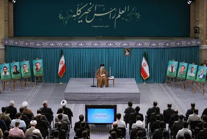 رهبر انقلاب: اگر جنایت رژیم صهیونیستی ادامه پیدا کند کسی نمی&zwnj;&lrm;تواند جلوی مسلمانان و نیروهای مقاومت را بگیرد / آمریکا سیاست هفته اخیر رژیم صهیونیستی را تنظیم می&zwnj;کند + فیلم