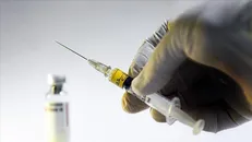 ایمنی ۱۰ هفته‌ای دوز سوم واکسن کرونا در برابر امیکرون!