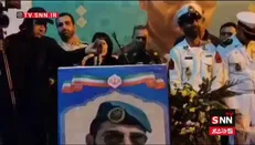 صحبت‌های جانسوز دختر شهید سید مالک موسوی‌تبار در وداع با پدر؛ «باباجان، شهادتت را تبریک می‌گویم» +فیلم