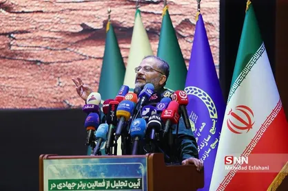 سردار سلیمانی: سبک جهادی در همه موضوعات کارساز است/ علت اغلب عقب&zwnj;ماندگی&zwnj;ها، فاصله گرفتن از سبک مدیریت جهادی است + فیلم