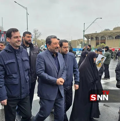 حضور وزیر صنعت، معدن و تجارت، همزمان با شروع راهپیمایی روز قدس
