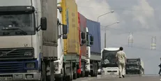 نرخ حمل و نقل جاده‌ای بر اساس تن کیلومتر تا ماه آینده/ واردات لاستیک برای ۱.۲ میلیون خودرو سنگین