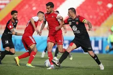 بررسی معادلات قهرمانی نیم فصل / پرسپولیس سه بازی ببرد قهرمان است