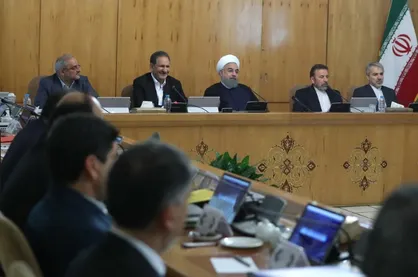 &laquo;تخلفات اقتصادی&raquo; ماحصل اجرای روش واردات بدون انتقال ارز/ مصوبات ارزی منافع رانت&zwnj;خواران نئولیبرال را تأمین می&zwnj;کند