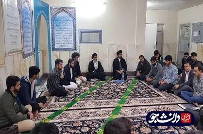 امام جمعه اهواز در خوابگاه پسرانه شهید علم&zwnj;الهدی دانشگاه شهید چمران حضور یافت + عکس