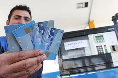 وزارت نفت به خاطر حذف کارت سوخت و خسارت‌های آن عذرخواهی کند
