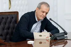پیام تسلیت رئیس‌جمهور به مناسبت شهادت دریادار علیرضا تنگسیری