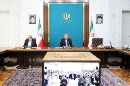 افتتاح خط بافندگی با دستور رئیس جمهور
