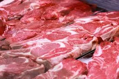 توقیف ٧تُن گوشت فاقد مجوز و٢٠٠ کیلو گوشت فاسد در بزرگراه آزادگان