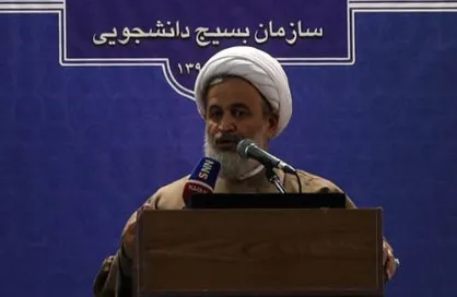 پناهیان: برخی برای نماینده مجلس و یا رئیس جمهور شدن خودشان را تیکه تیکه می&zwnj;کنند!