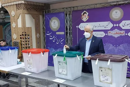 رییس بنیاد شهید و امور ایثارگران رای داد