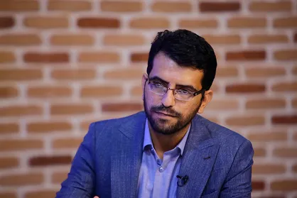 مشکلات زاینده رود باید با مشارکت ذینفعان و متخصصان بررسی و حل شود / وزیر نیرو از چالش&zwnj;های انتقال آب خبر دارد؟