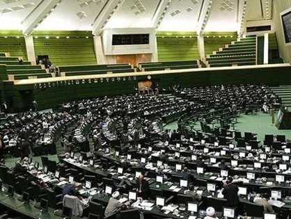 مجوز مجلس به دولت برای کاهش حقوق گمرکی تمامی ماشین&zwnj;آلات و تجهیزات