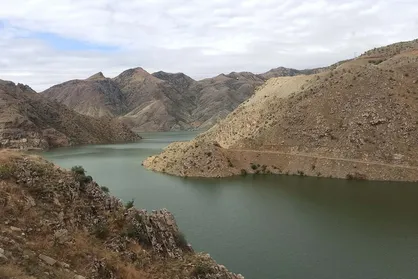 شهروندان از شنا در کانال&zwnj;ها و تأسیسات آبی اردبیل خودداری کنند