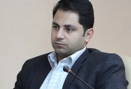لاری پور: پروانه پزشکانی که مصدومین اعترضات را درمان کنند باطل نمی&zwnj;شود