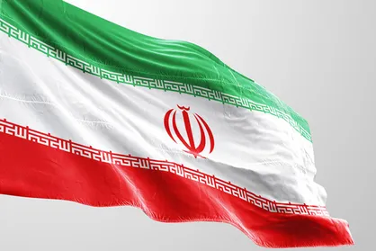 آقای مسئول! به عشق رهبر اومدیم؛ هوا برت نداره!
