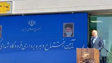 قالیباف: ساخت فرودگاه گناباد باید حداکثر۳ سال زمان می‌برد نه ۳۰ سال/حل مشکلات نیازمند نگاه دوران دفاع مقدس است