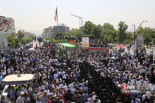 مراسم تشییع پیکر مطهر ۱۵۰ شهید دفاع مقدس در تهران