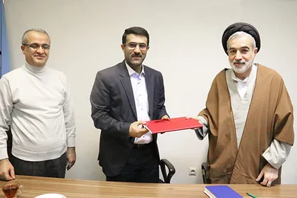تفاهم&zwnj;نامه مرکز توسعه شایستگی&zwnj;های حرفه&zwnj;ای دانشجویان (SCD) به امضاء رسید