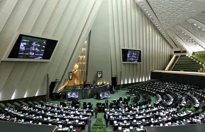 طرح مجلس برای بازنشستگی پیش از موعد کارکنان دولت