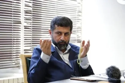 مرتب جلوی پای بخش خصوصی نباید سنگ انداخت چون موجب فرار سرمایه خواهد شد