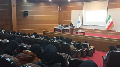 ویژه&zwnj;برنامه "کنشگری هنرمندانه در حوزه مقاومت" در دانشکده ملی مهارت برگزار شد