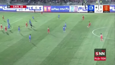 دوم پرسپولیس به استقلال خوزستان توسط علیپور در دقیقه 20 / پرسپولیس 2 - 0 استقلال خوزستان