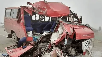 واژگونی مینی&zwnj;بوس در محور شهرضا ۱۲ مصدوم برجای گذاشت