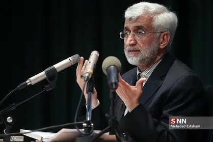 جلیلی: آماده&zwnj;ام با روحانی مناظره کنم/ او باید با یک بچه دبستانی مناظره کند و محکوم هم می&zwnj;شود + فیلم