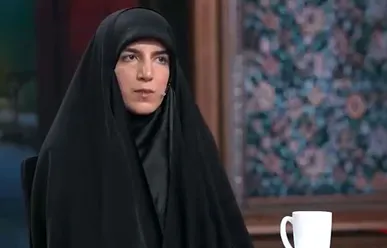 اشکان خطیبی عکس بچه‌های خردسال ما را در صفحه خود گذاشت و از این جنایت ابراز خوشحالی کرد