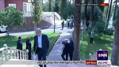 ورود پزشکیان به حسینیه امام خمینی (ره) برای مراسم تنفیذ