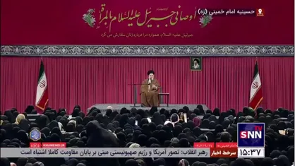 رهبر انقلاب: استعمارگران نسبت به موضوع زنان، ریاکارانه عمل می&zwnj;کنند
