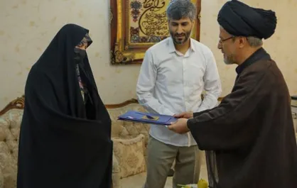 دبیر شورای عالی انقلاب فرهنگی با خانواده شهید &laquo;حاج سید احمد قریشی&raquo; دیدار کرد
