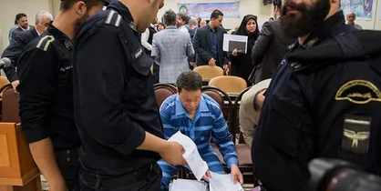 پرونده درمنی بیش از ۱۵۵ جلد داشت اما اصرار داشت بدهکار معرفی شود