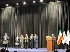 مراسم اکران فیلم سینمایی آتش و گلستان/علی‌نژاد:مدال آوری زمانی زیباست که اخلاق و منش پهلوانی هم زیبنده آن باشد