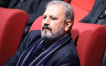 جلیل فرجاد: یک سال است دخترانم اجازه نداده اند کار کنم/ &laquo;عزیز&raquo; مخاطبان بودم