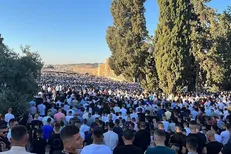 حضور ده‌ها هزار فلسطینی در نماز عید قربان در مسجدالاقصی+عکس