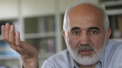 انتقاد از پنهان کاری دستگاه&zwnj;های دولتی/ محرمانه کردن&zwnj;ها قانونی نیست