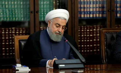 روحانی: مادر شهیدان فهمیده الگوی ماندگار همه مادران ایران است