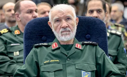 سردار اسدی: تمجید رئیس ستاد ارتش چین از فرماندهان ایرانی/ دشمن دست و پا&zwnj;های آخر را می&zwnj;زند