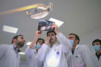 حرکت به سمت افزایش ظرفیت پذیرش دستیاری تخصصی با توجه به نیاز مناطق محروم