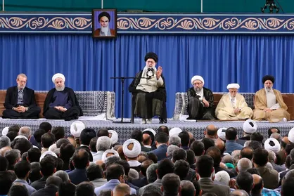 بیانات رهبر انقلاب در دیدار مسئولان نظام و سفرای کشورهای اسلامی