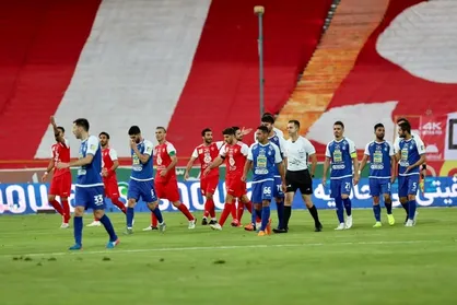 اعتراض آبی&zwnj;ها پس از اعلام تاریخ دربی: همه چیز به نفع پرسپولیس شد