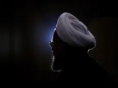 شلختگی‌هایی مانند حراج ارز دولتی نباید تکرار شود