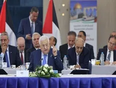 محمود عباس خواستار وحدت گروه‌های فلسطینی در برابر اشغالگران شد