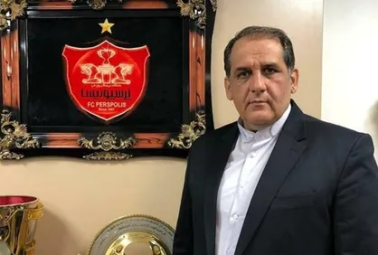 سرپرست باشگاه پرسپولیس به دوحه نرفت/ آقایی و بشار به بازی با شارجه می رسند