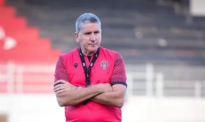 سرمربی جدید پرسپولیس: تیم و بازیکنان بزرگی داریم