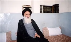 هدیه آیت‌الله سیستانی به دانشجویان زائر عتبات