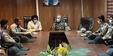 شما جوانان عزیز باید تکیه‌گاه مطمئنی برای همسران و خانواده خود باشید