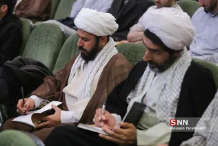 شریعتمداری
